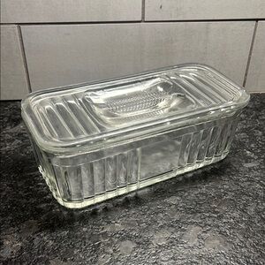 Clear Glass Butter/Refrigerator dish with lid.  Very good vintage condition.